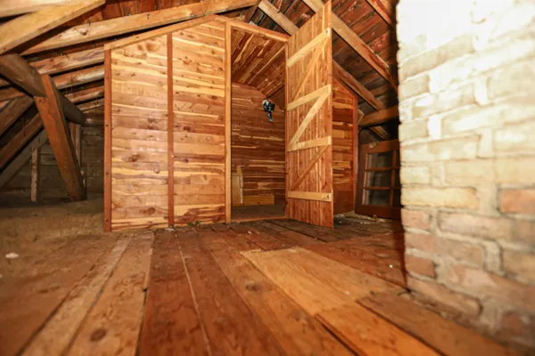$357,700 | 821 West Prospect Avenue, Appleton, WI 54914