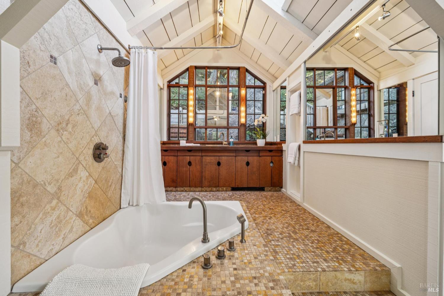 6700 Lucas Valley Road Nicasio, CA 94946 - Photo 47 of 94 Gallery Image 47