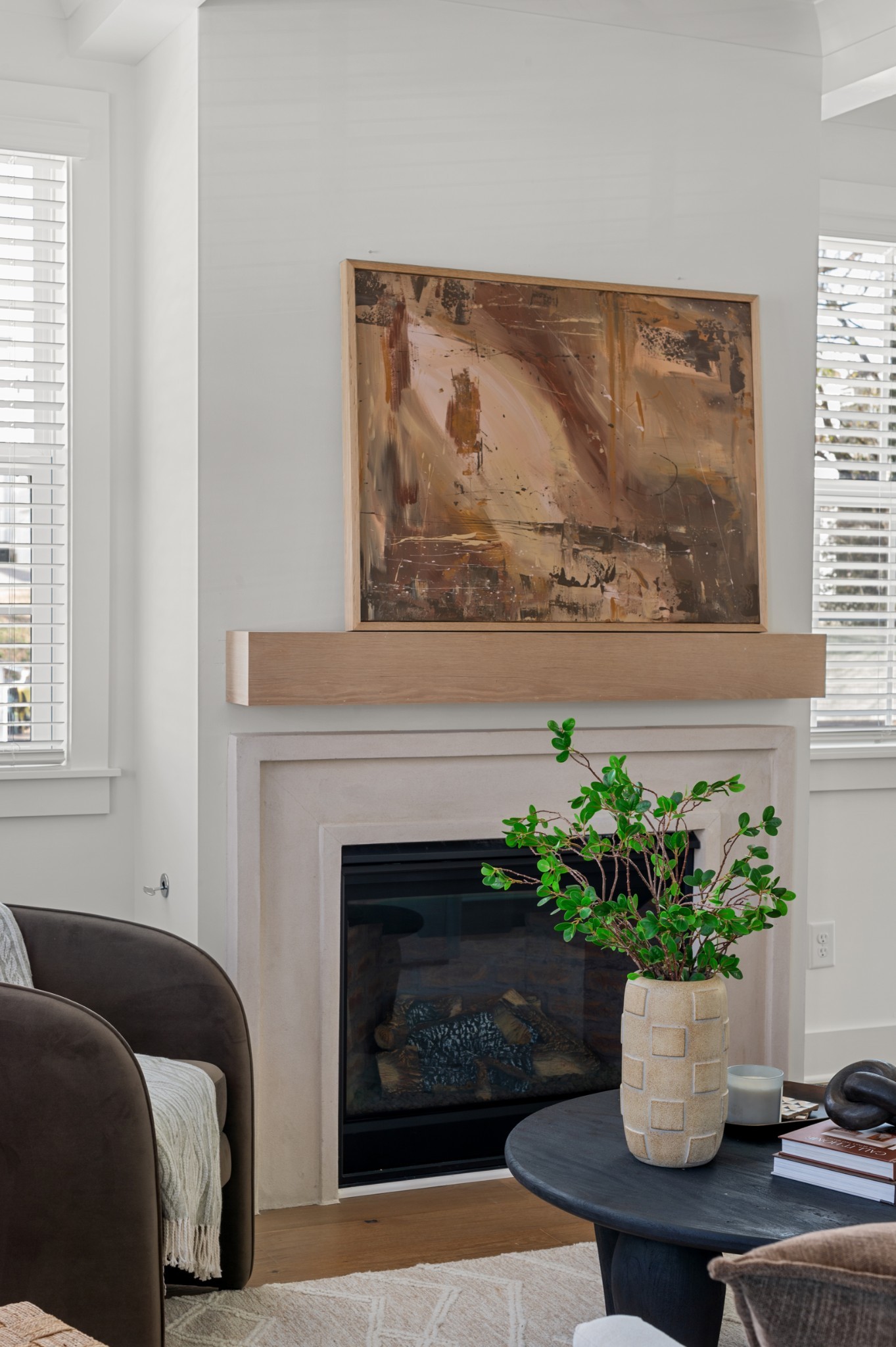 504 Edwin Street Nashville, TN 37207 - Photo 18 of 49 a living room with furniture and a potted plant