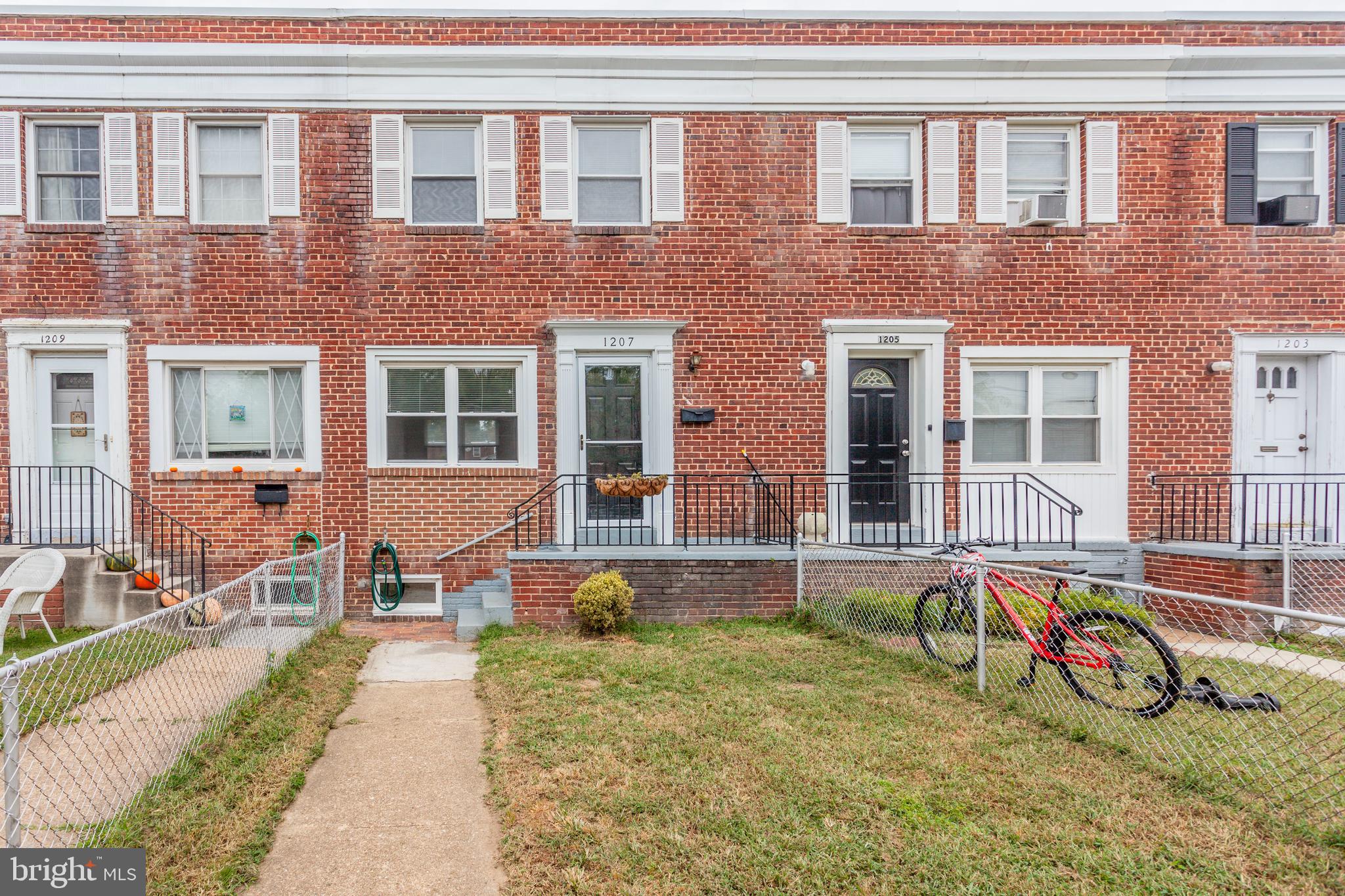 1207 Gibbon Street, Alexandria, VA 22314 Compass