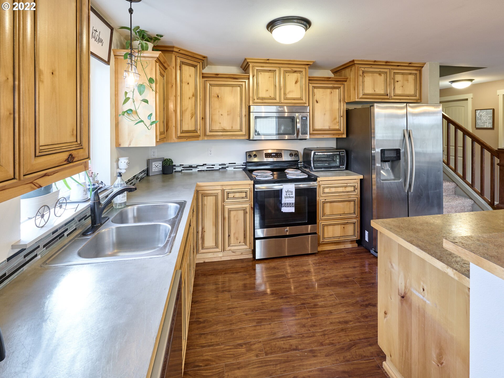 14765 South Jordan Road Mulino, OR 97042 - Photo 4 of 32 Gallery Image 4