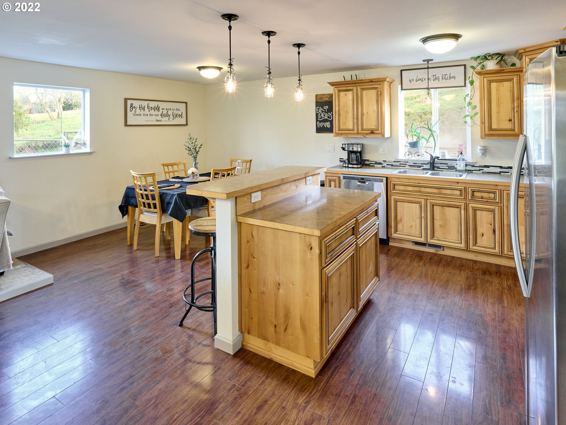 14765 South Jordan Road Mulino, OR 97042 - Photo 7 of 32 Gallery Image 7