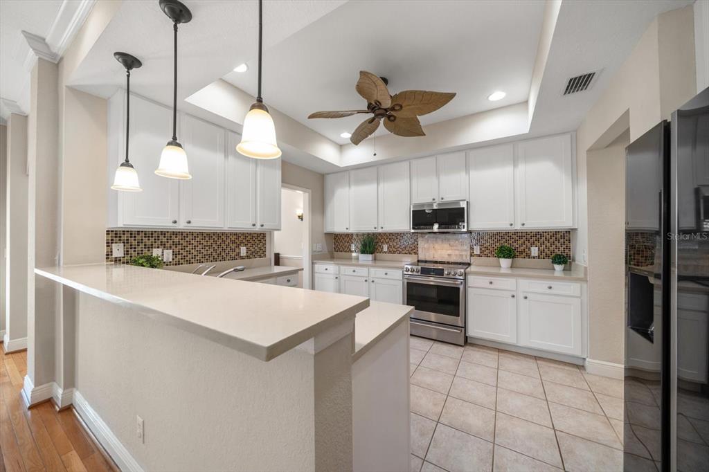 270 2nd Avenue Southwest Largo, FL 33770 - Photo 15 of 67