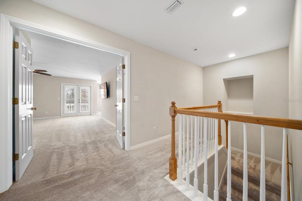 270 2nd Avenue Southwest Largo, FL 33770 - Photo 24 of 67