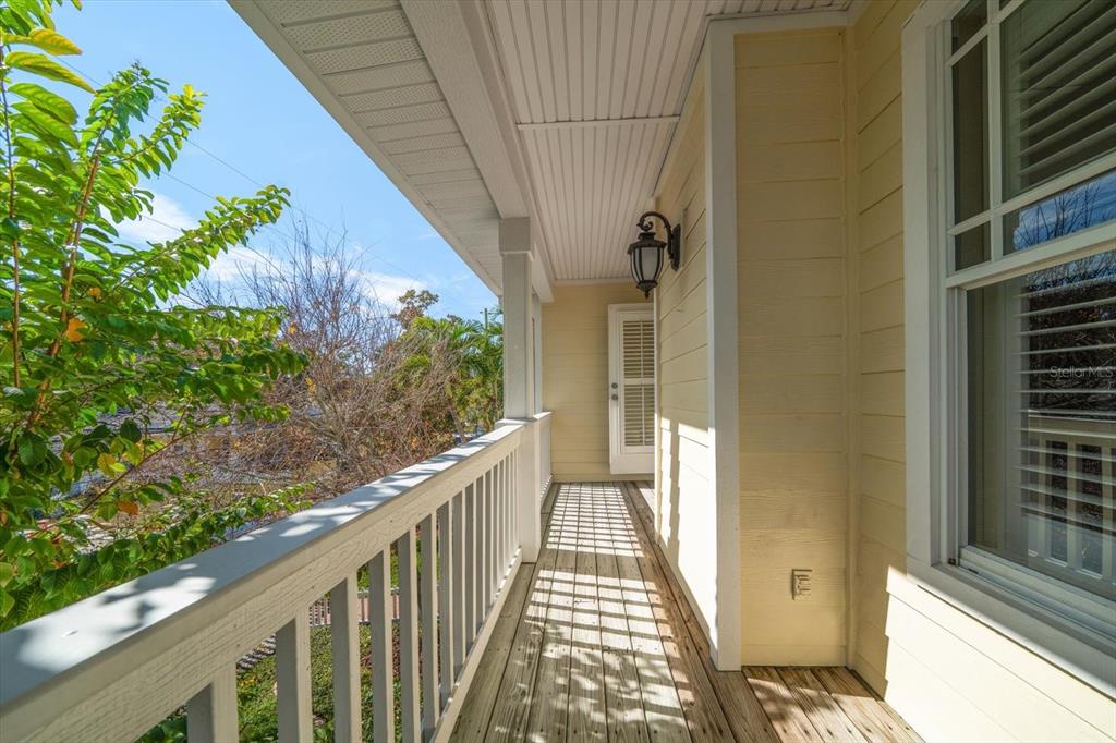 270 2nd Avenue Southwest Largo, FL 33770 - Photo 34 of 67 a view of a balcony
