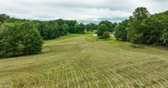 $220,000 | 733 Slate Mountain Road, Mount Airy, NC 27030