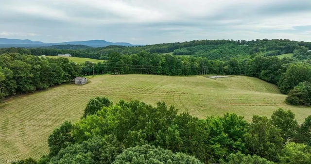 $220,000 | 733 Slate Mountain Road, Mount Airy, NC 27030