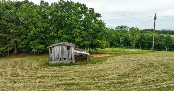 $220,000 | 733 Slate Mountain Road, Mount Airy, NC 27030