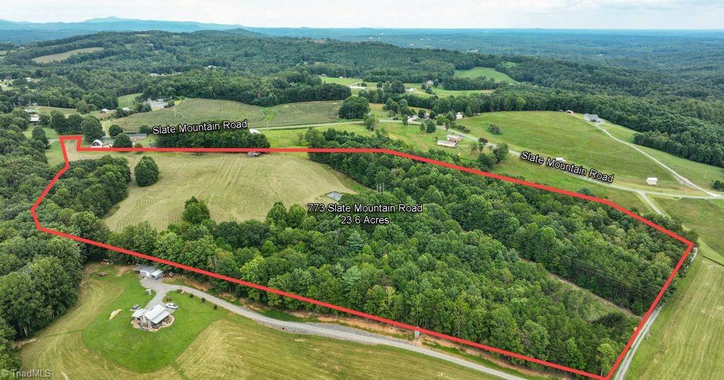 733 Slate Mountain Road Mount Airy, NC 27030 - Photo 3 of 32