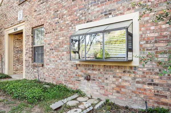 $230,000 | 4514 Forestgate Circle, Arlington, TX 76017
