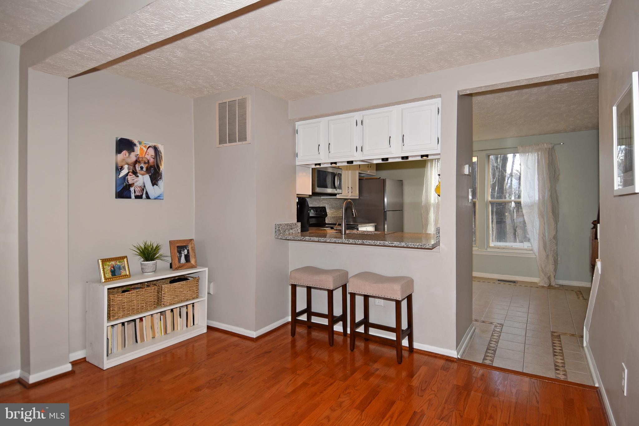 1615 Fieldthorn Drive Reston, VA 20194 - Photo 5 of 28 a workspace with furniture and window