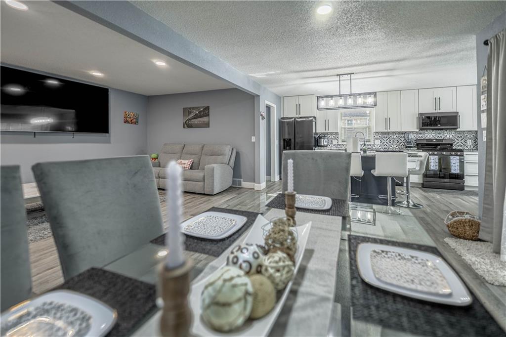 10105 East 35th Street South Independence, MO 64052 - Photo 15 of 34