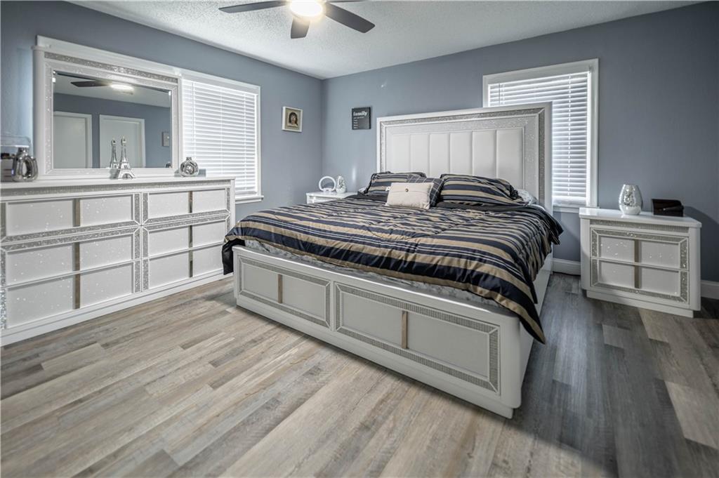 10105 East 35th Street South Independence, MO 64052 - Photo 18 of 34