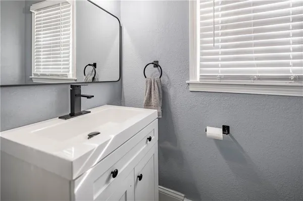 $375,000 | 10105 East 35th Street South, Independence, MO 64052