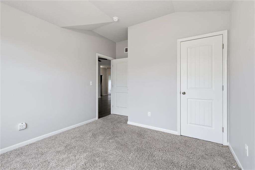 17175 South Kill Creek Road Gardner, KS 66030 - Photo 22 of 34