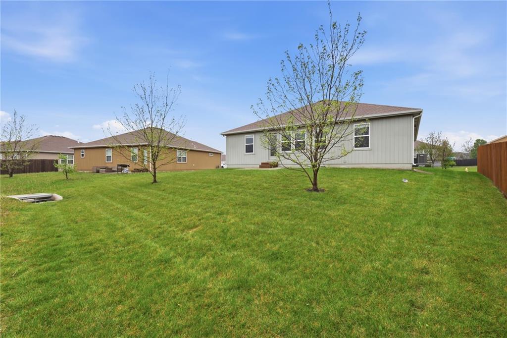 17175 South Kill Creek Road Gardner, KS 66030 - Photo 29 of 34