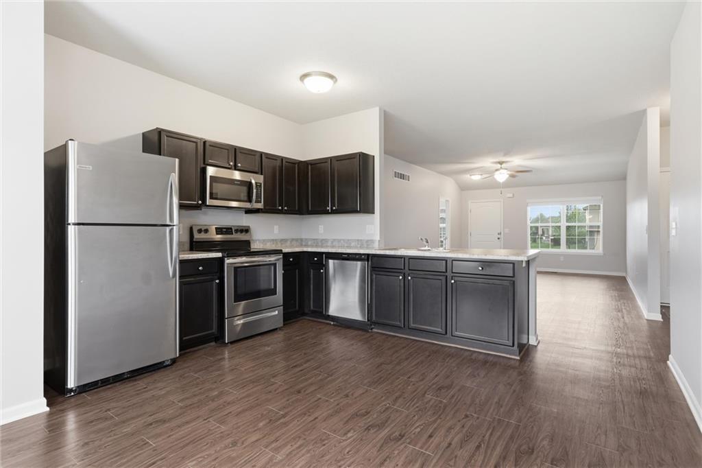 17175 South Kill Creek Road Gardner, KS 66030 - Photo 8 of 34