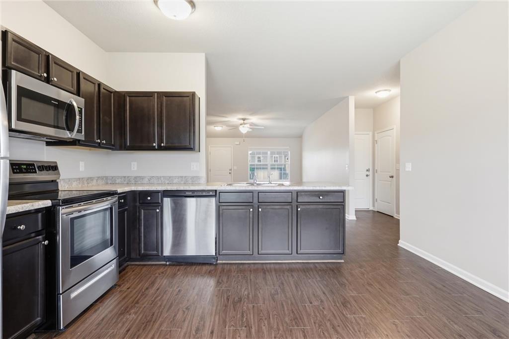 17175 South Kill Creek Road Gardner, KS 66030 - Photo 10 of 34