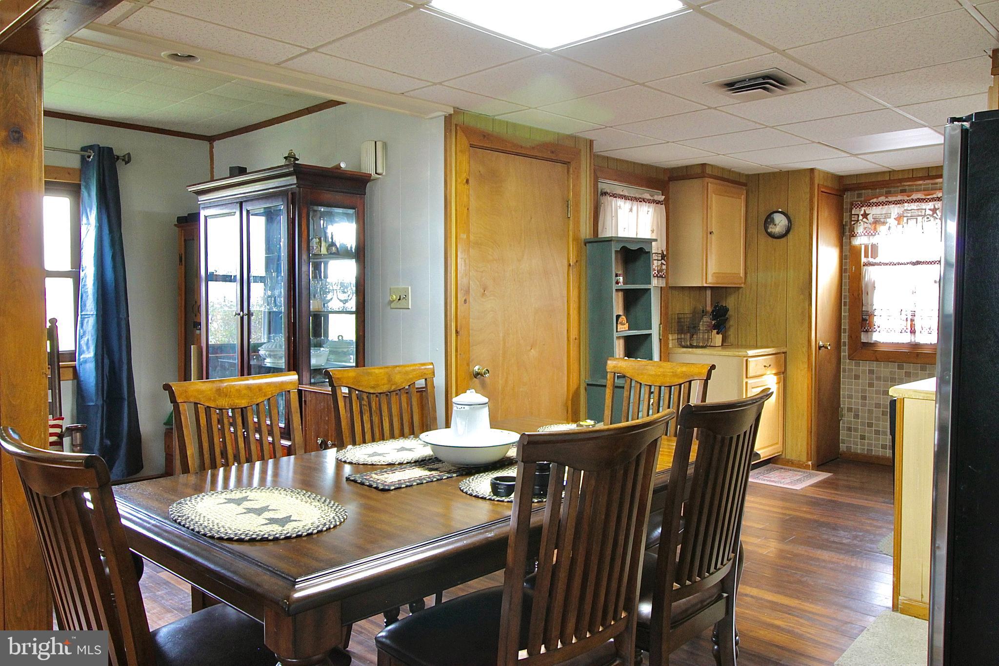 560 Fairfax Road York, PA 17404 - Photo 9 of 26 Gallery Image 9