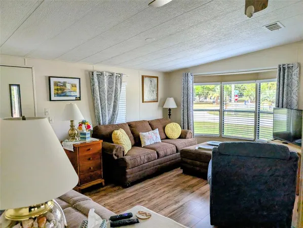 $173,000 | 9300 Southeast 140th Place, Summerfield, FL 34491