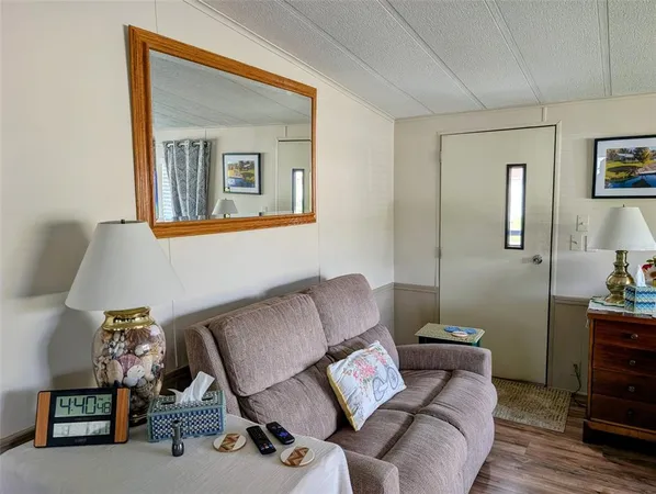 $173,000 | 9300 Southeast 140th Place, Summerfield, FL 34491
