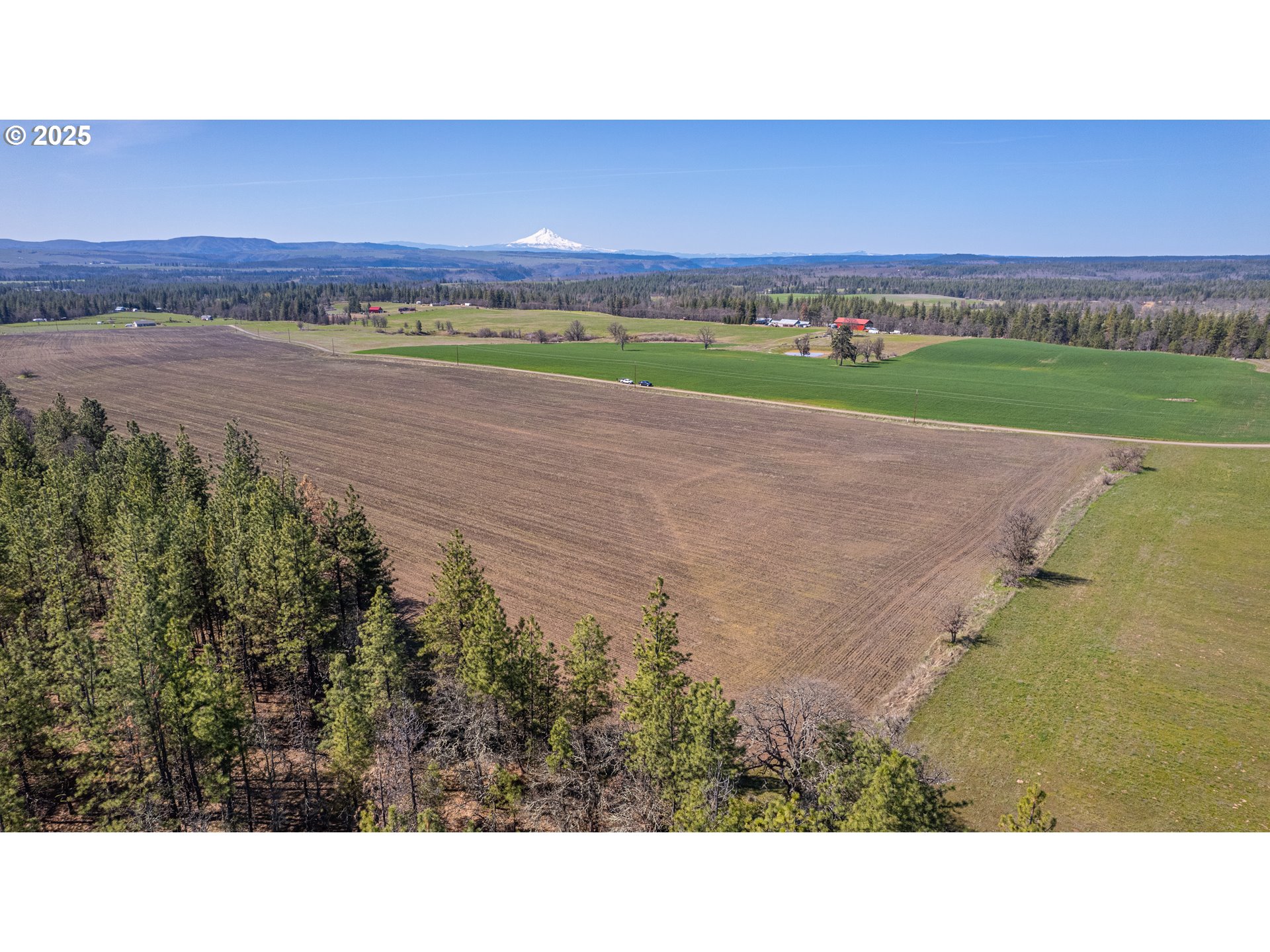 2 Mountain Views, Unit 2 Goldendale, WA 98620 - Photo 6 of 6 a view of an outdoor space and city view