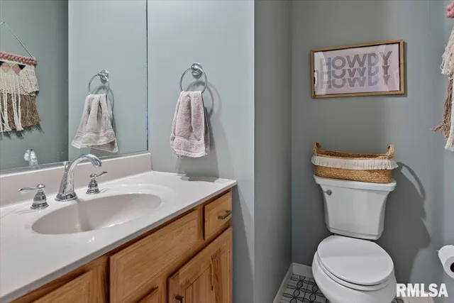 $449,900 | 2314 Northshire Road, Taylorville, IL 62568