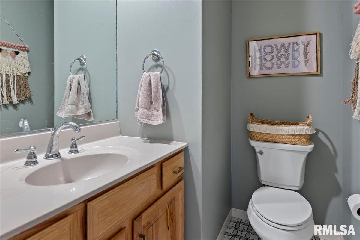 2314 Northshire Road Taylorville, IL 62568 - Photo 24 of 62