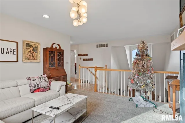 $449,900 | 2314 Northshire Road, Taylorville, IL 62568