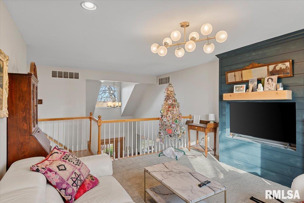 2314 Northshire Road Taylorville, IL 62568 - Photo 33 of 62