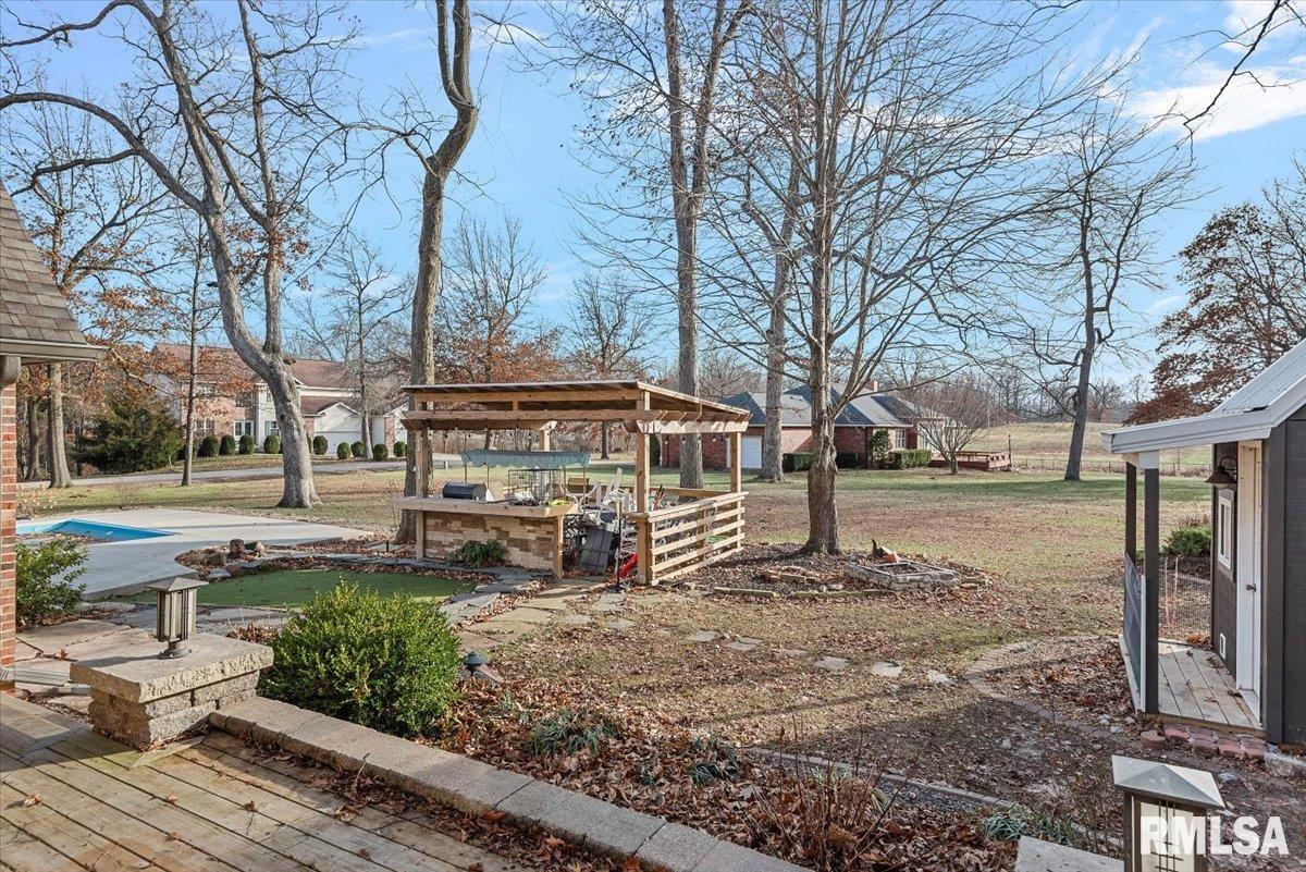 2314 Northshire Road Taylorville, IL 62568 - Photo 52 of 62