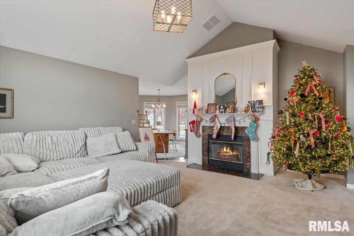 2314 Northshire Road Taylorville, IL 62568 - Photo 8 of 62