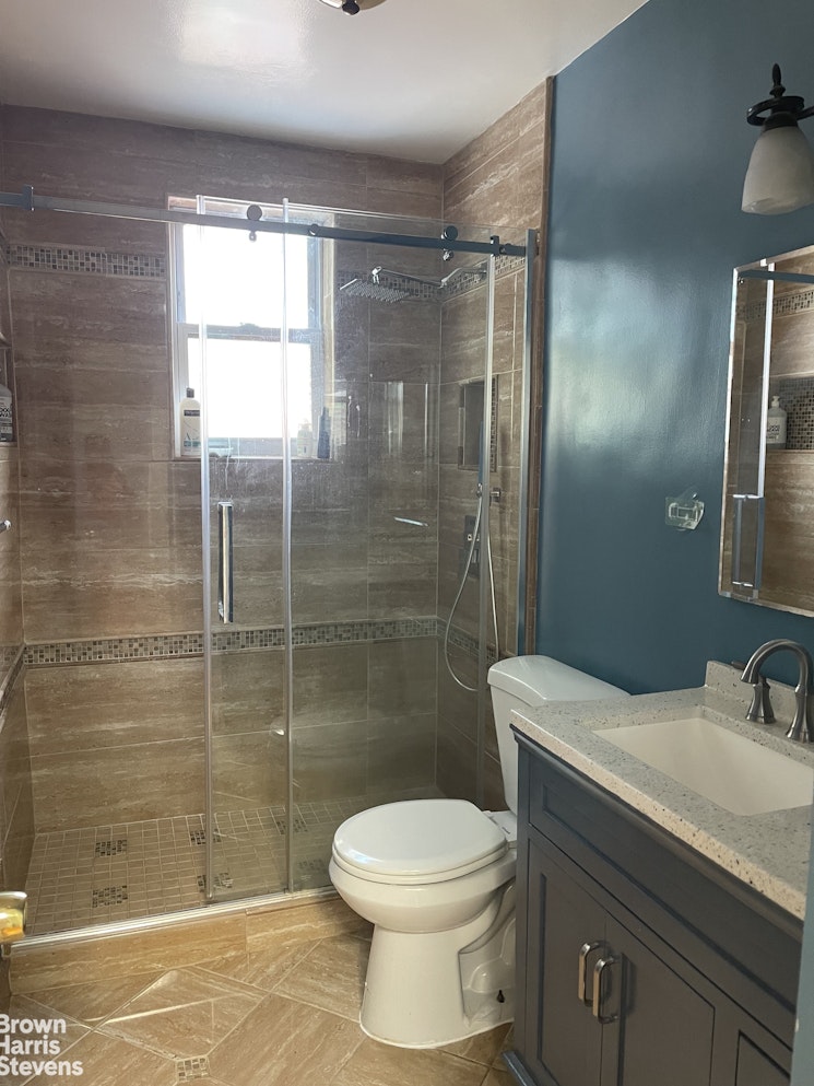 2524 Radcliff Avenue Bronx, NY 10469 - Photo 10 of 16