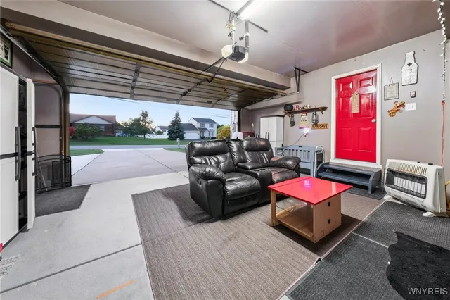 $384,000 | 6023 Shoreham Drive, Hamburg, NY 14085