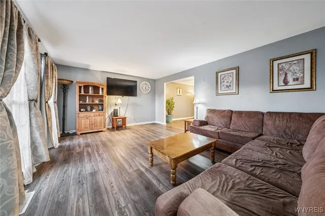 $384,000 | 6023 Shoreham Drive, Hamburg, NY 14085