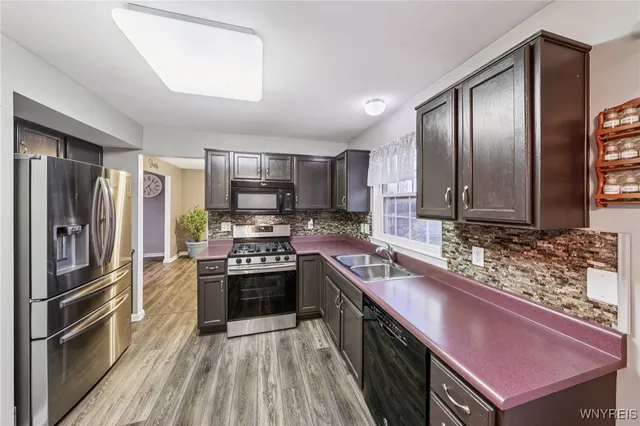 $384,000 | 6023 Shoreham Drive, Hamburg, NY 14085