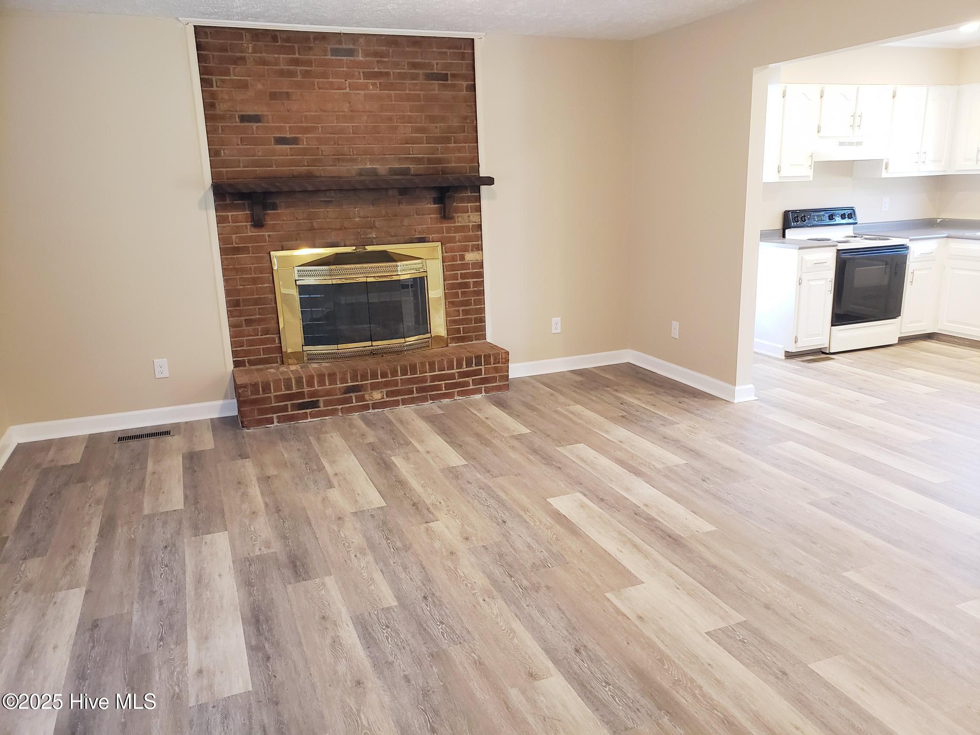 865 Silver Spoon Road Evergreen, NC 28438 - Photo 5 of 10 20250630_095003