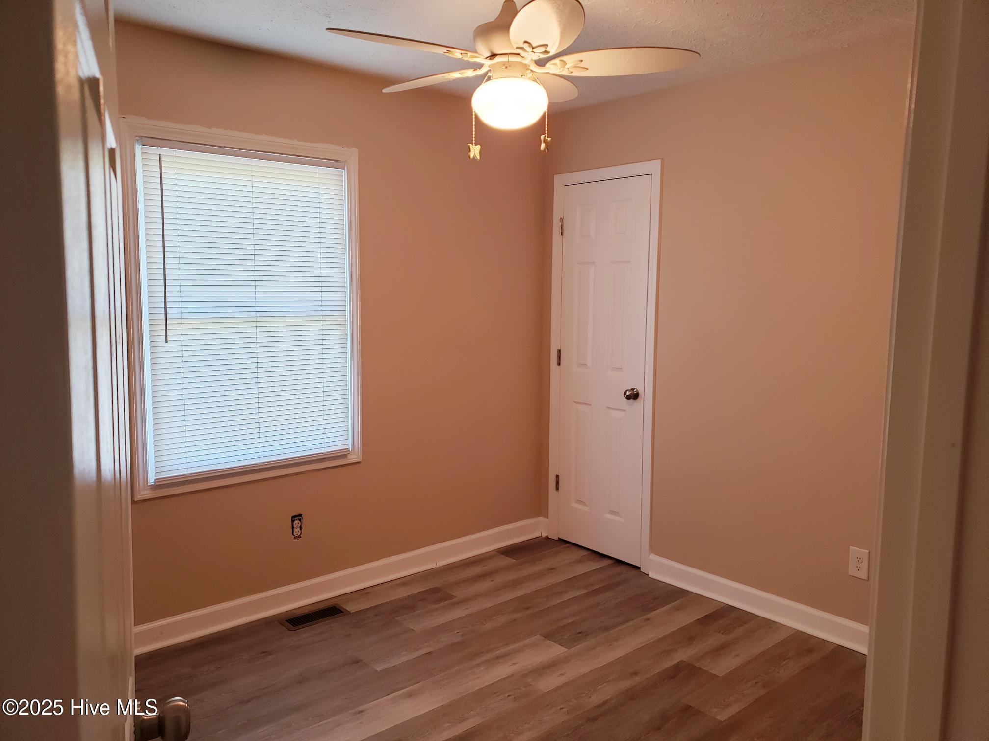 865 Silver Spoon Road Evergreen, NC 28438 - Photo 6 of 10 20250630_095055