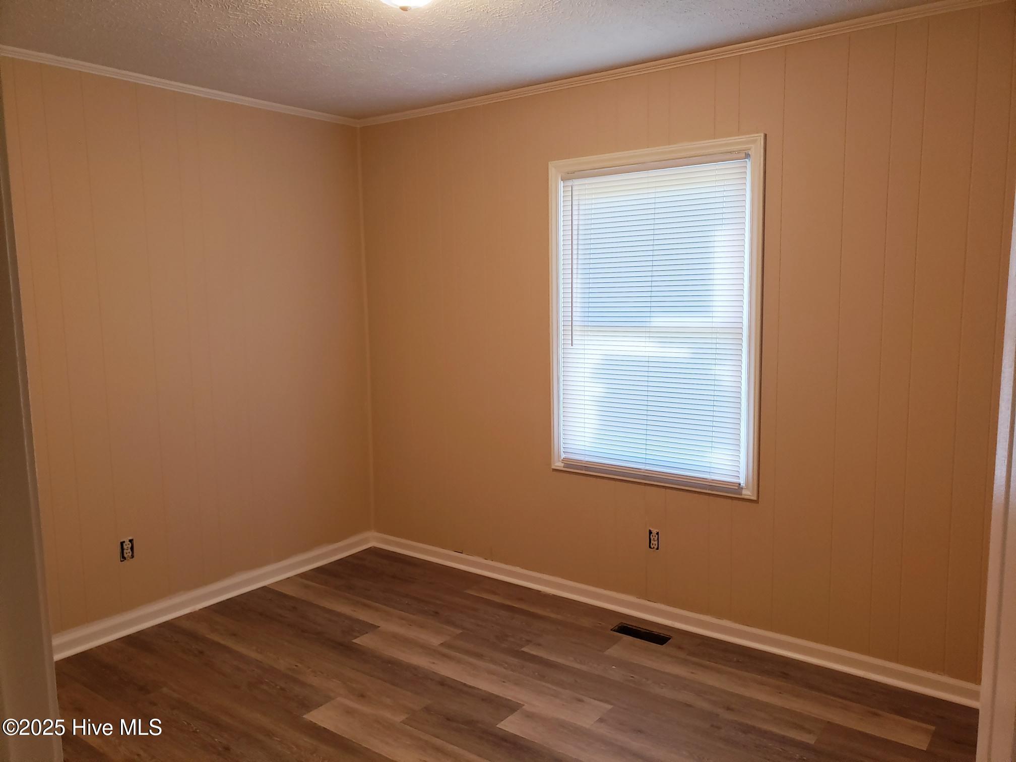 865 Silver Spoon Road Evergreen, NC 28438 - Photo 8 of 10 20250630_095129