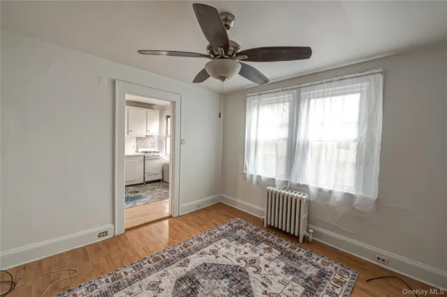 $549,000 | 284 4th Avenue, Bay Shore, NY 11706