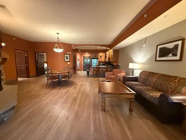 $177,000 | 2411 River, Unit 2221, Wisconsin Dells, WI 53965