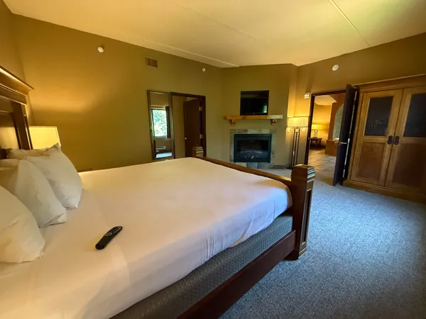 $177,000 | 2411 River, Unit 2221, Wisconsin Dells, WI 53965