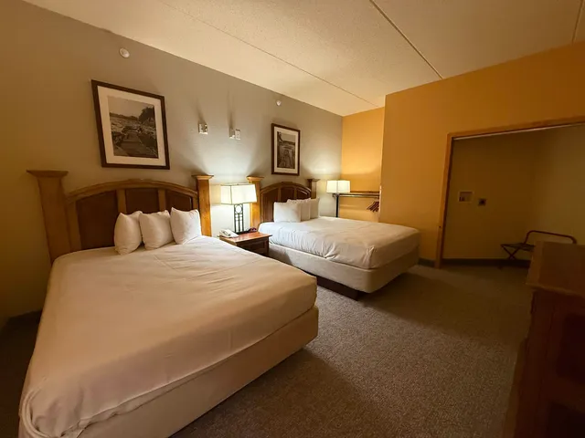 $177,000 | 2411 River, Unit 2221, Wisconsin Dells, WI 53965