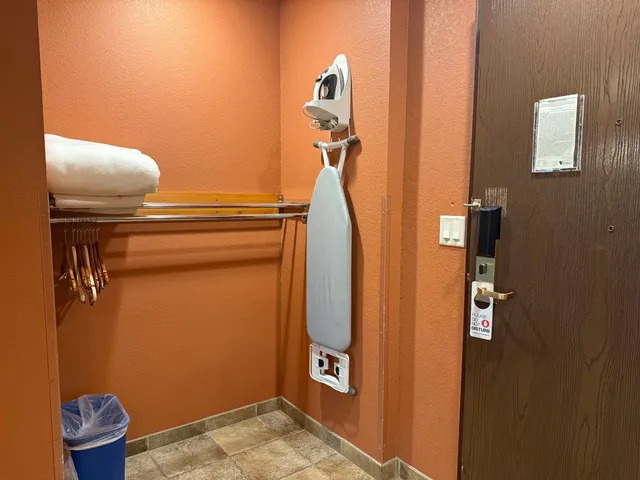 $177,000 | 2411 River, Unit 2221, Wisconsin Dells, WI 53965