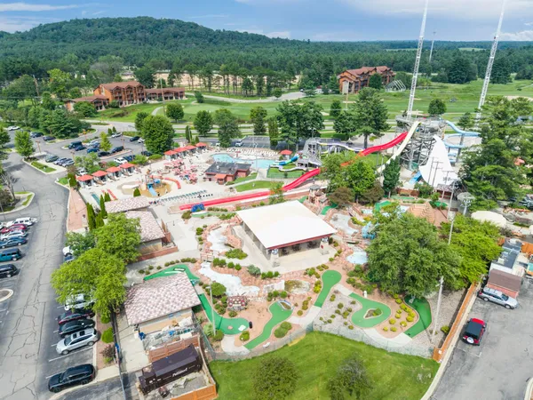 $177,000 | 2411 River, Unit 2221, Wisconsin Dells, WI 53965