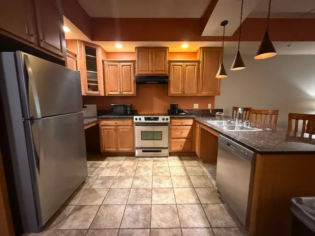 $177,000 | 2411 River, Unit 2221, Wisconsin Dells, WI 53965