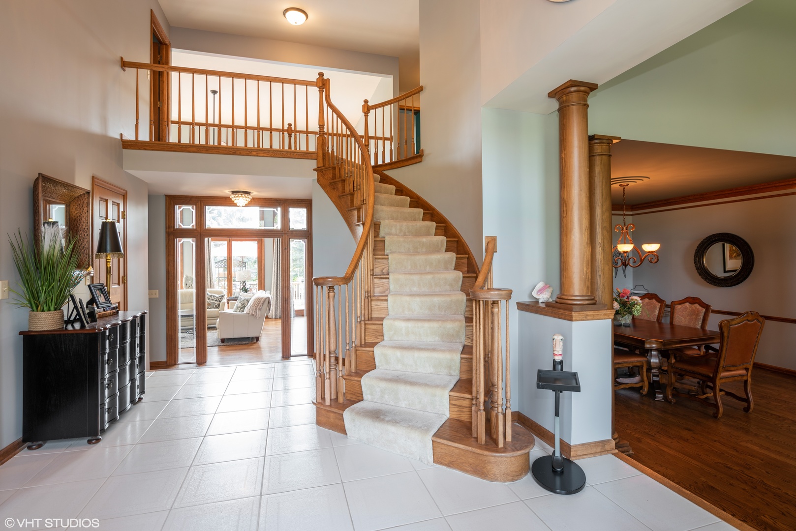 37W654 Grey Barn Road St. Charles, IL 60175 - Photo 4 of 29