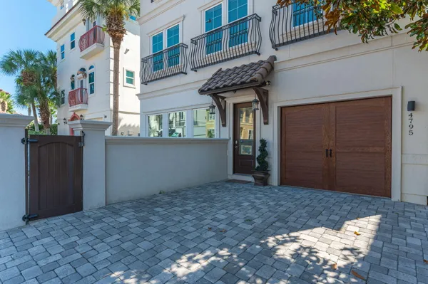 a view of a house with a outdoor space