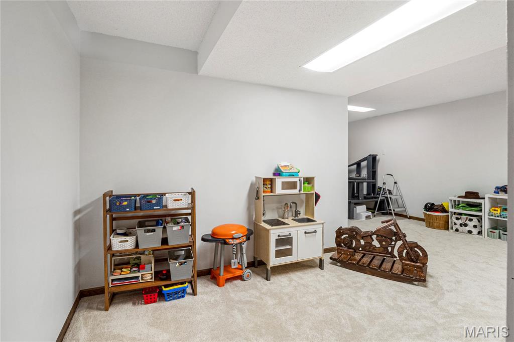 1054 Columbard Drive Ballwin, MO 63021 - Photo 40 of 47