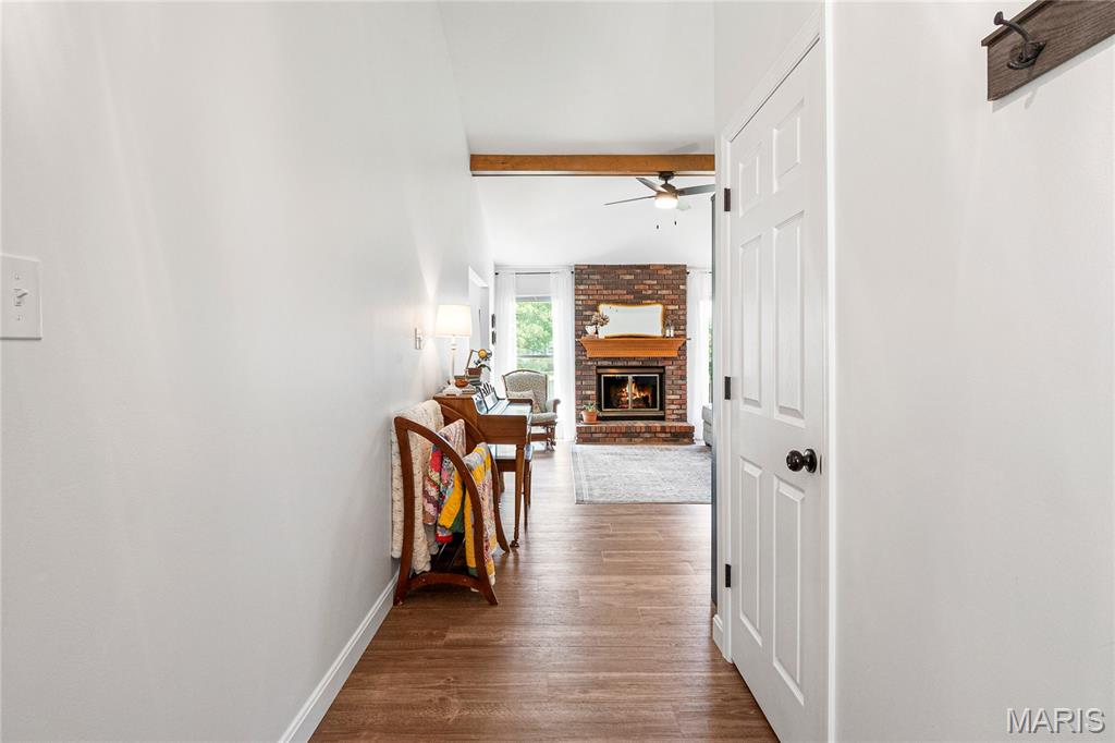 1054 Columbard Drive Ballwin, MO 63021 - Photo 5 of 47